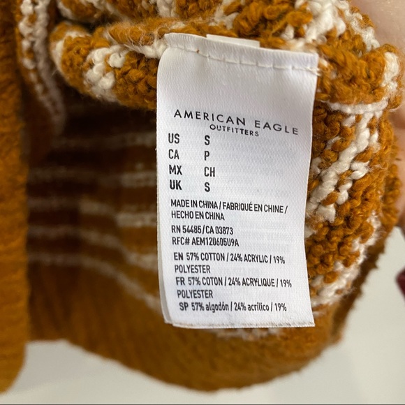 AMERICAN EAGLE Womens Small Rustic White Stripe Vneck Pullover Sweater - Picture 4 of 5